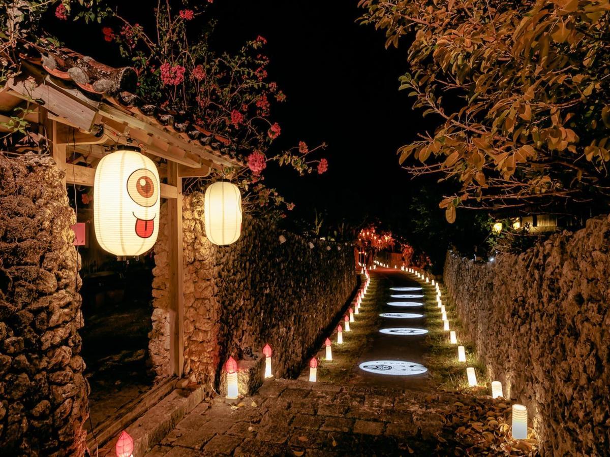 Hotel Murasakimura Yomitan Esterno foto
